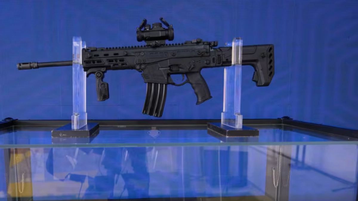 Fusil Jaguar quedó frenado tras fallas en las pruebas finales: esto dijo el saliente ministro de Defensa