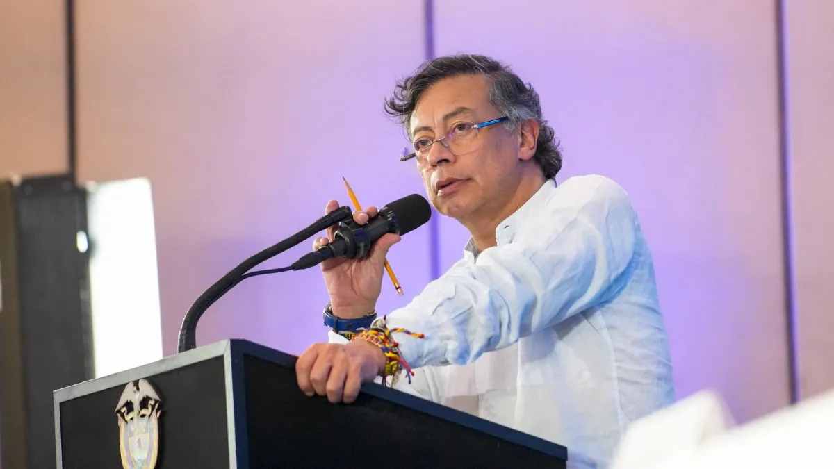 Presidente Gustavo Petro pidió al consulado colombiano en EE. UU. acusar formalmente al agente de ICE señalado de asesinar a Joan Sebastián Durán