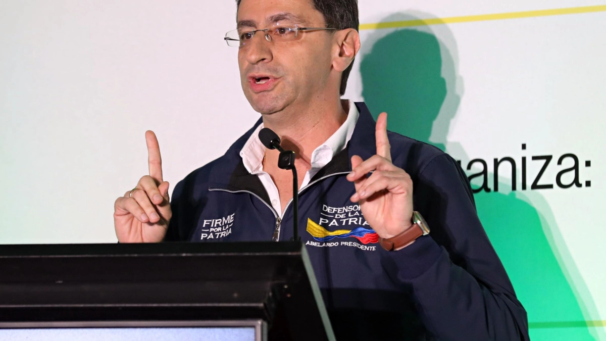 José Manuel Restrepo desmiente que Abelardo de la Espriella quiera desmontar subsidios: 'Los aumentaremos y crearemos nuevos'