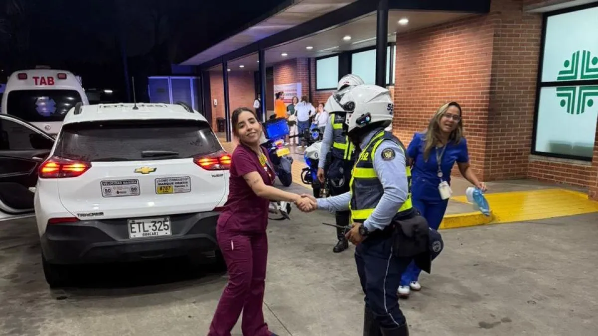 La carrera contrarreloj del grupo de tránsito por trasladar el corazón y el hígado que les salvó la vida a un niño de 8 años y a una mujer en Cali