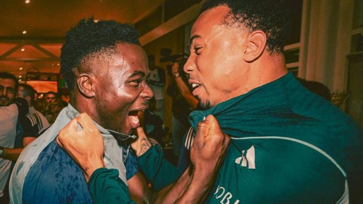 Video | Jugadores del Arsenal explotan de alegría tras confirmarse el título en la Premier League: locura total en su centro de entrenamiento