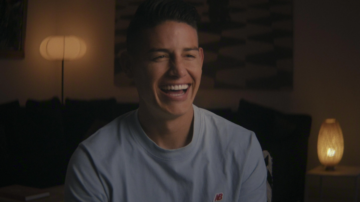 'James no es ningún arrogante, es un tipo aterrizado, humilde y tímido': Simón Brand, director de la nueva miniserie de Netflix sobre el futbolista