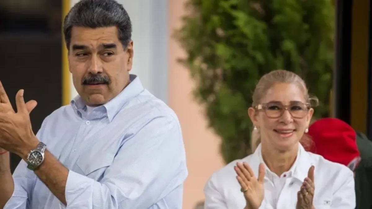  Nicolás Maduro y su esposa elevan oraciones frente a su audiencia en Estados Unidos: ‘Les...