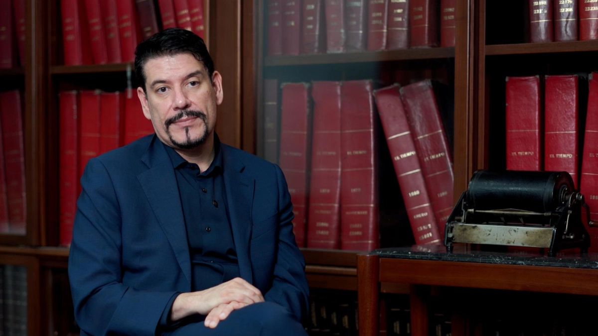 El jurista Mauricio Gaona publica carta de despedida y asegura que 'la Constitución y la República están a salvo, por ahora'