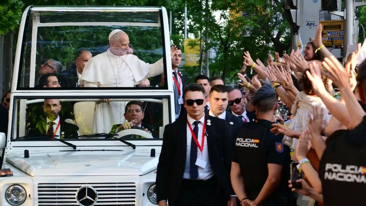 Así fue el primer día del papa León XIV en España: un llamado contra la polarización, baños de masas y gestos hacia los más vulnerables