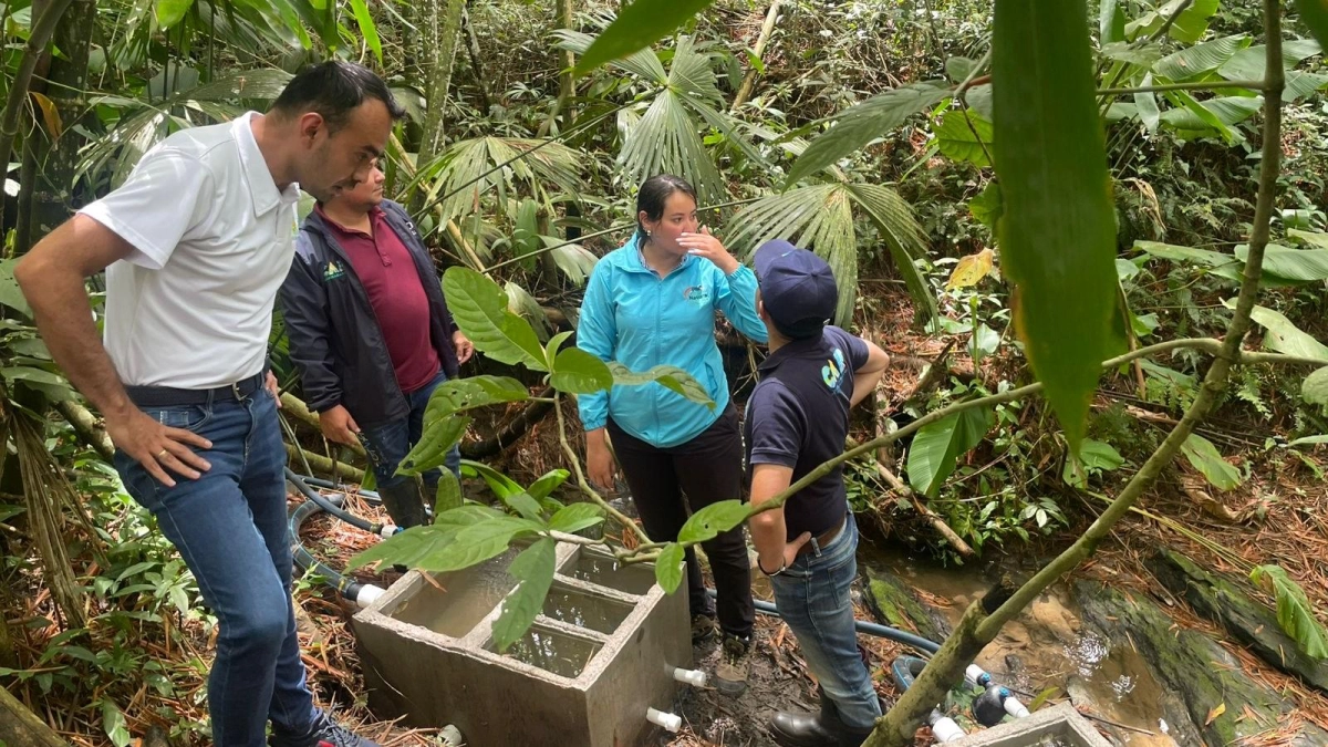 Les aqueducs ruraux de Cundinamarca pourront mesurer et contrôler l'eau qu'ils captent et fournissent