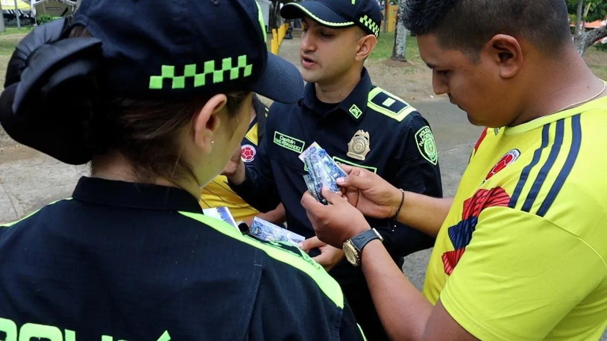 ¿Cómo funciona el nuevo álbum interactivo de la Policía para que la comunidad alerte delitos haciendo clic en Cali? Esta es la herramienta tecnológica
