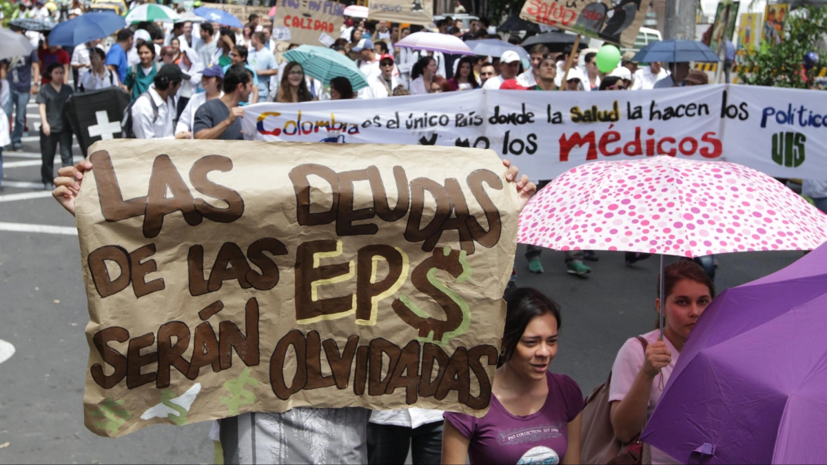 Deudas con el sector salud en Bogotá podrían provocar relevo en las EPS intervenidas y afectar la continuidad del servicio