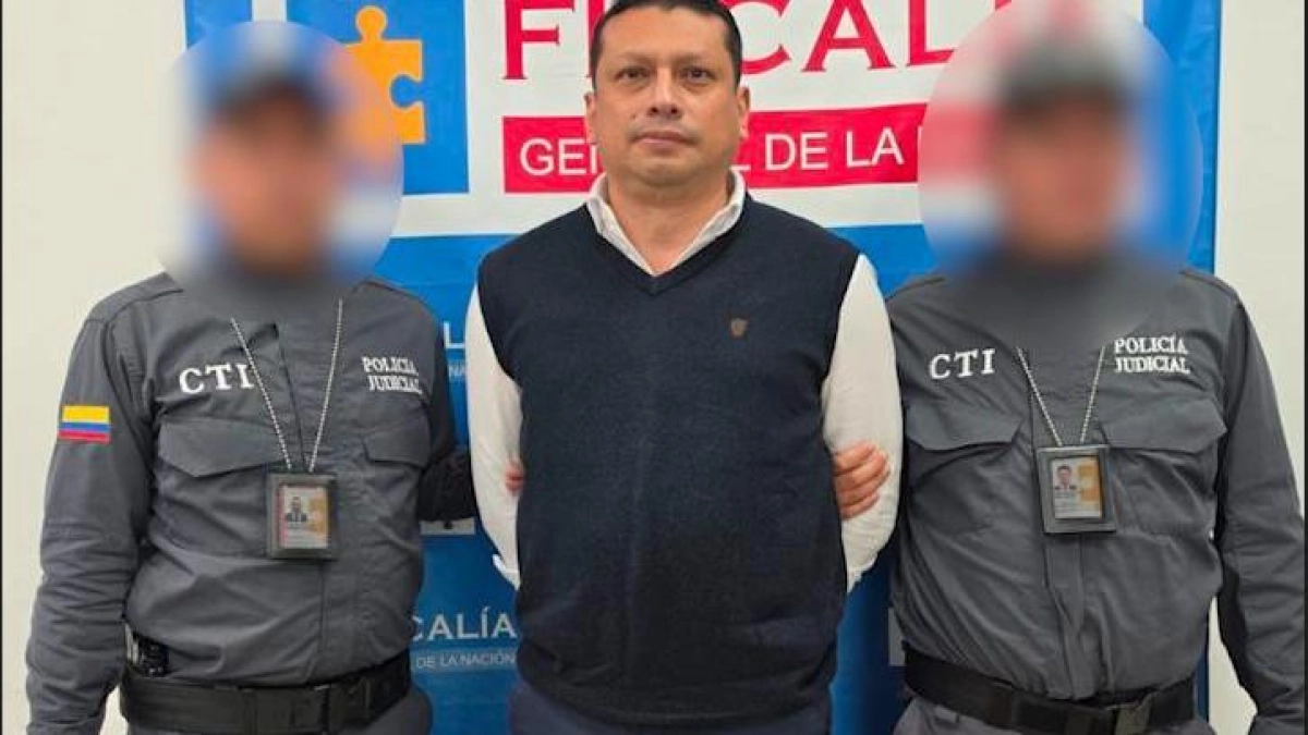Judicializan a falso presidente de club de fútbol que estafó a familias en Bogotá: se apropió de $ 57 millones con ofertas para jugar en el exterior