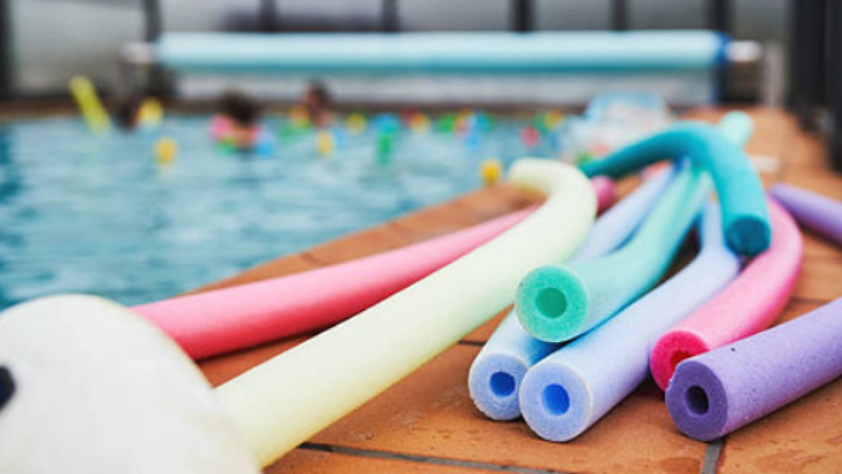 Niña de 11 años murió tras quedar atrapada en el sistema de succión de una piscina en Italia: intentaron salvarla cortándole el cabello