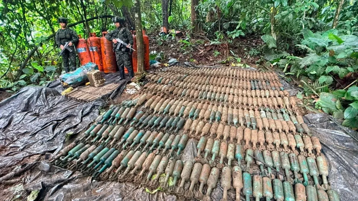 Army detects 710 explosive devices in Nariño, largest FARC dissident weapons cache found this year