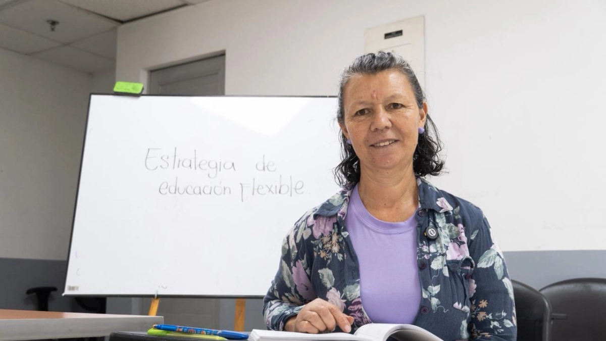 Vendedores informales podrán inscribirse para terminar el bachillerato en Bogotá