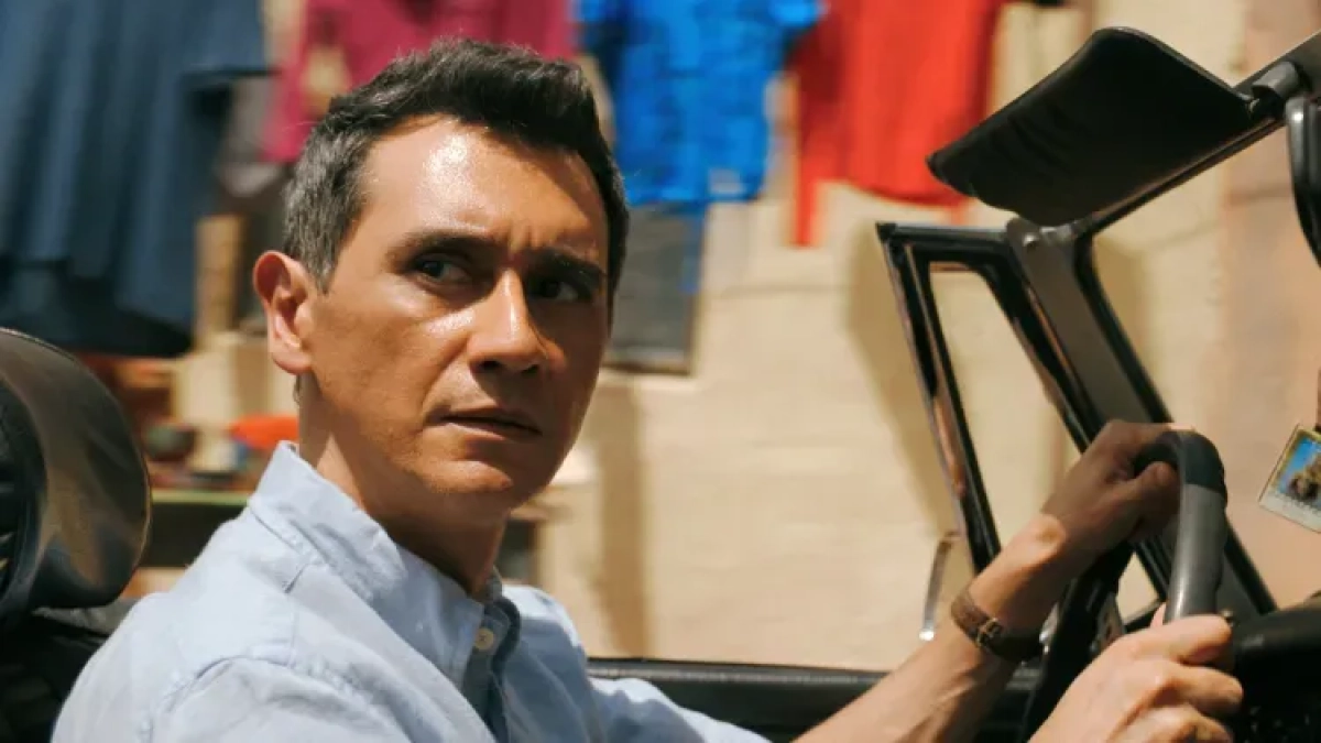 El actor colombiano Carlos Manuel Vesga es nominado por primera vez al Emmy, por su papel de 'Manousos' en la aclamada serie 'Pluribus' de Apple TV