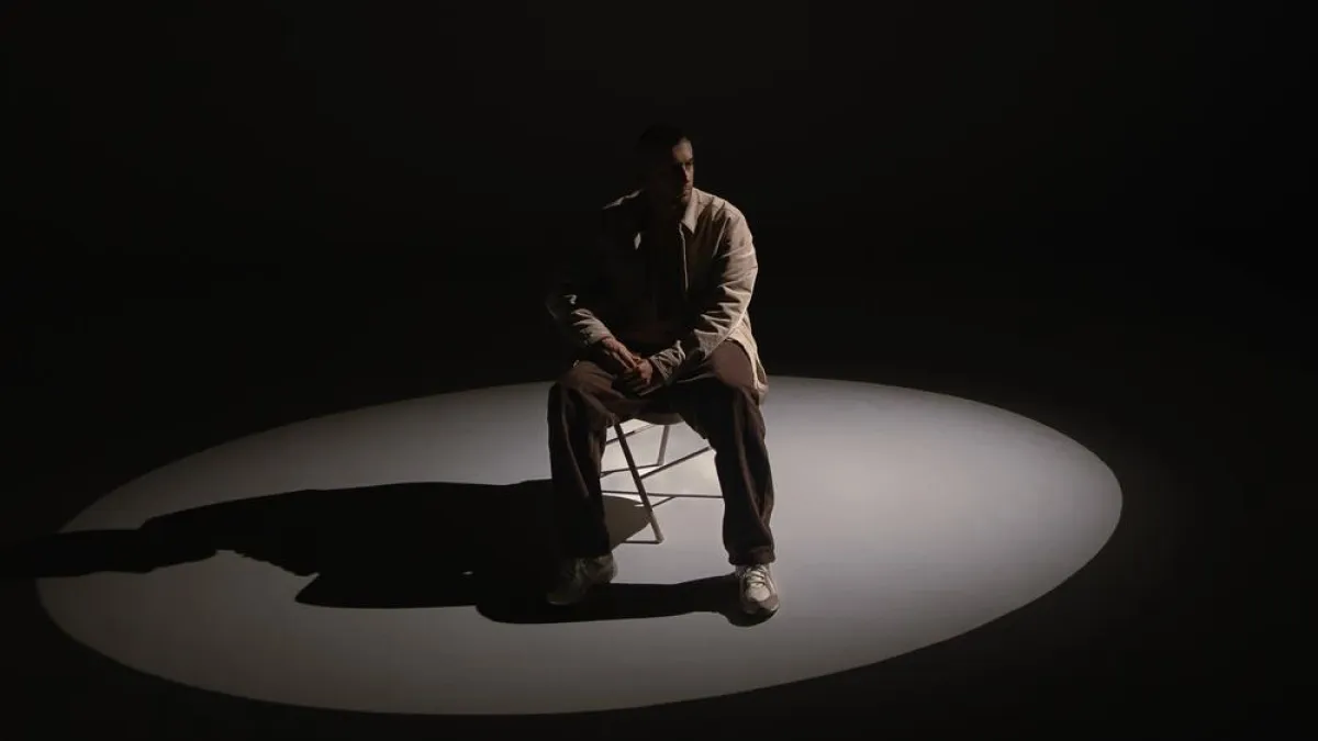"Yo sé que no voy a encontrar las respuestas, pero me sigo haciendo las preguntas": Luis7Lunes sobre el rap y 'el V Sabor