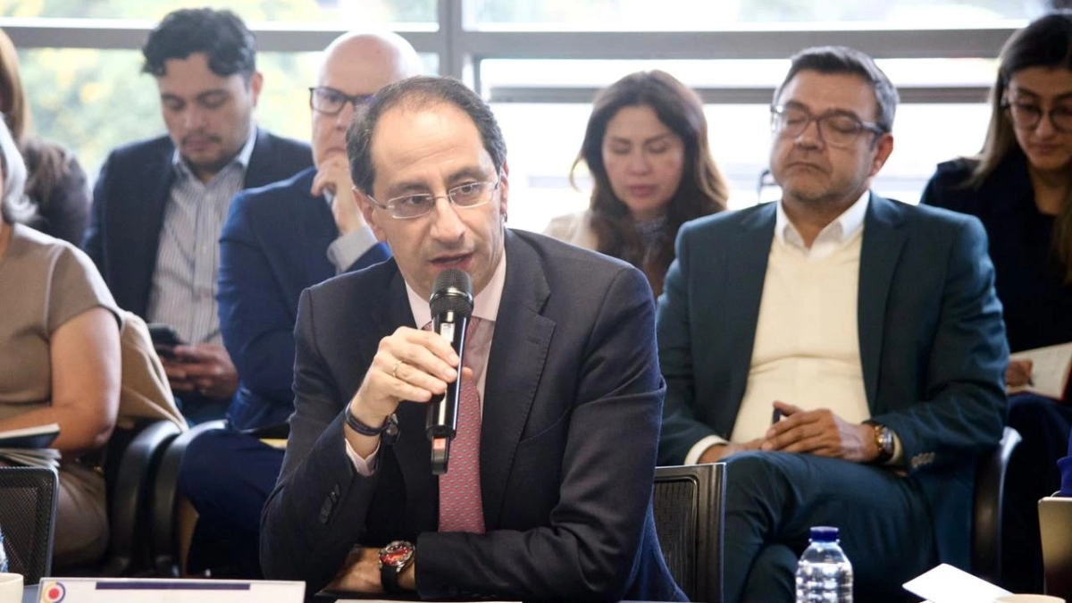 Gobierno trae a la Convención Bancaria dos mensajes: más alivios por el terremoto y cómo será el ajuste fiscal