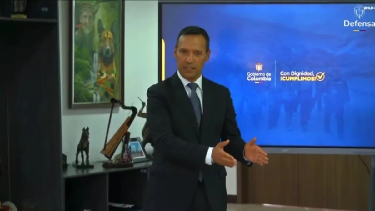 El ministro de Defensa Pedro Sánchez reconoce que el presidente electo es Abelardo de la Espriella