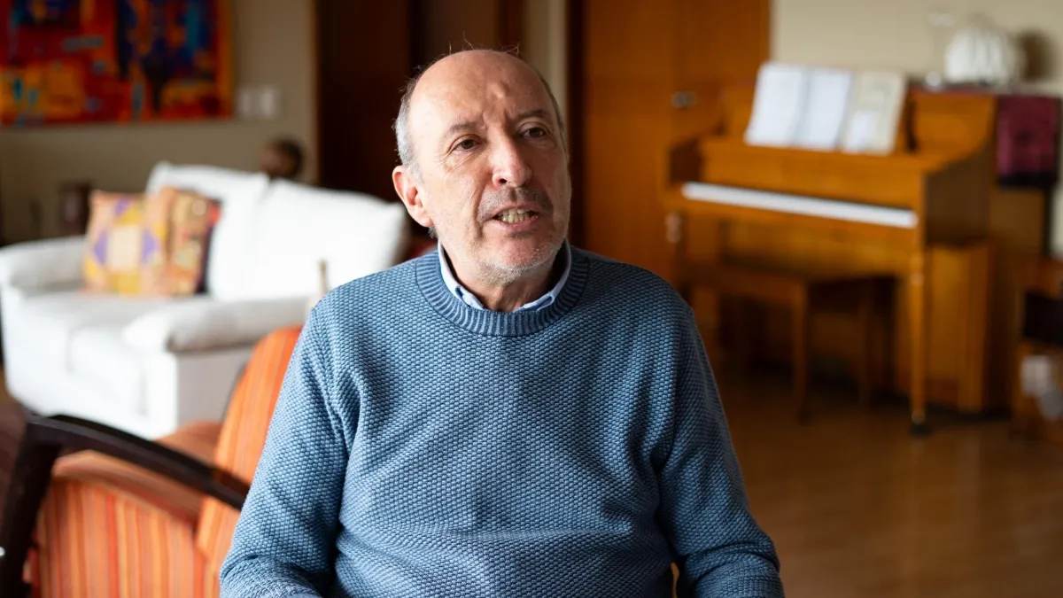 ‘No tiene efecto jurídico que un presidente decida desconocerla legitimidad de su sucesor’ / Entrevista Reina
