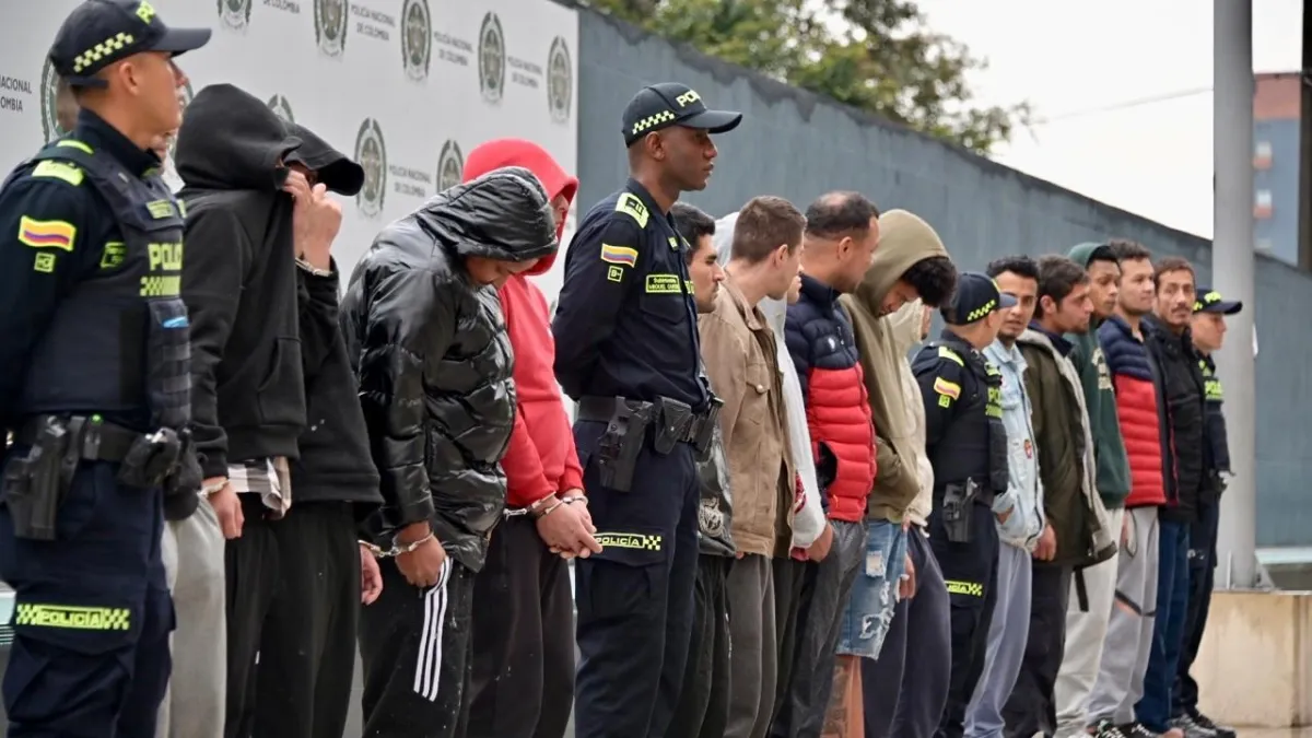 Bogotá respalda los bloques de seguridad urbana del presidente electo, Abelardo de la Espriella, pero pide atacar las economías criminales