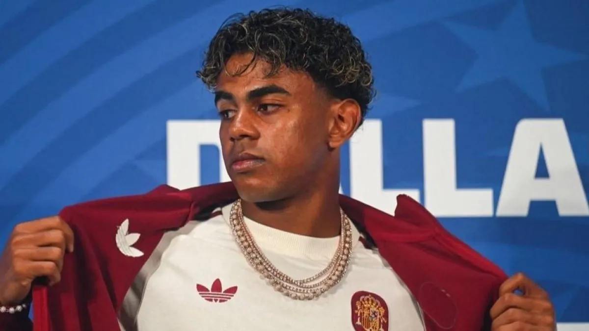 ¿Cuánto cuesta el exclusivo collar de diamantes que lleva Lamine Yamal en el Mundial 2026?