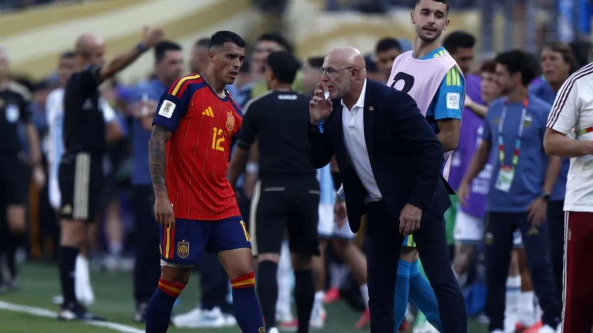 Luis de la Fuente y su parte de victoria tras ganar el Mundial: postuló a Rodri al Balón de Oro y elogió a Lionel Scaloni