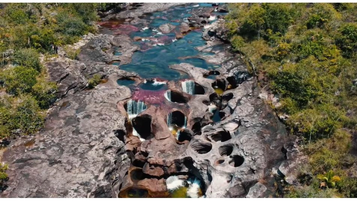 Caño Cristales, abierto hasta diciembre