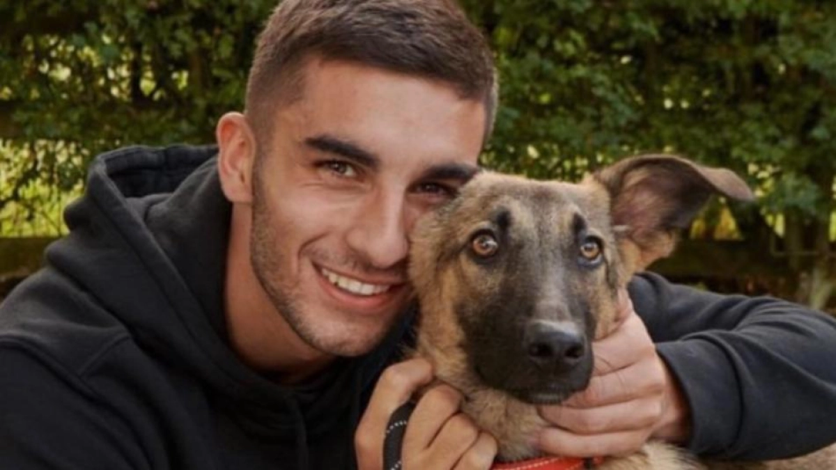 Ferran Torres, el autor del gol de la victoria de España vs. Argentina, tiene una fundación de animales rescatados