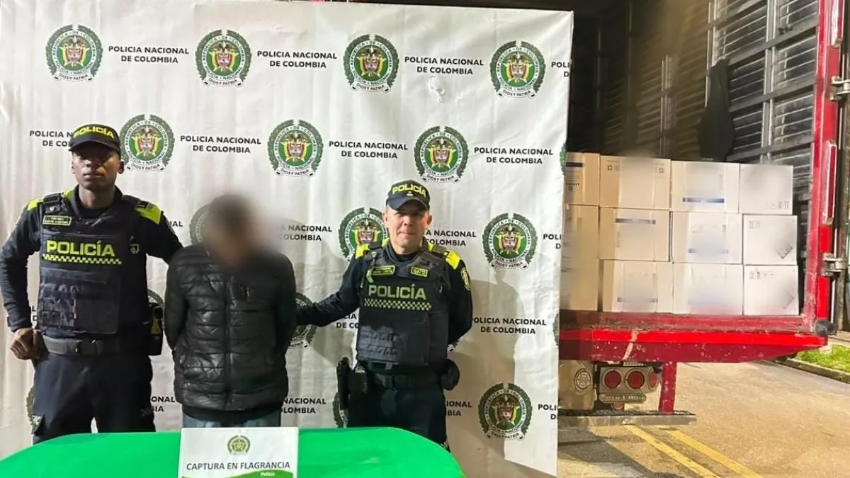 Policía frustra millonario hurto de productos químicos en occidente de Bogotá y captura a un hombre de 25 años que estaría involucrado: esto se sabe