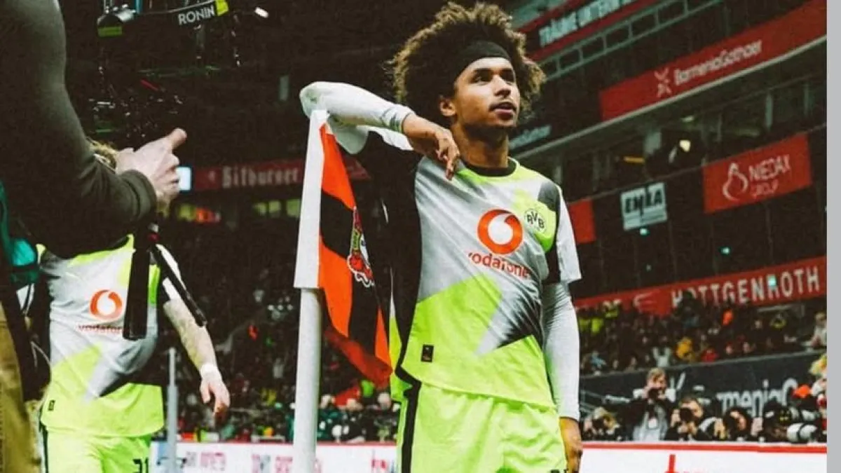 El Barcelona ficha al delantero Karim Adeyemi procedente del Borussia Dortmund para reforzar su ataque