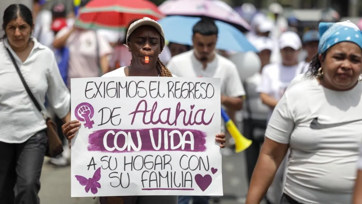 Familiares y amigos de María Camila Potosí marcharon en Cali exigiendo el regreso de la bebé de la joven de 20 años que fue hallada sin vida