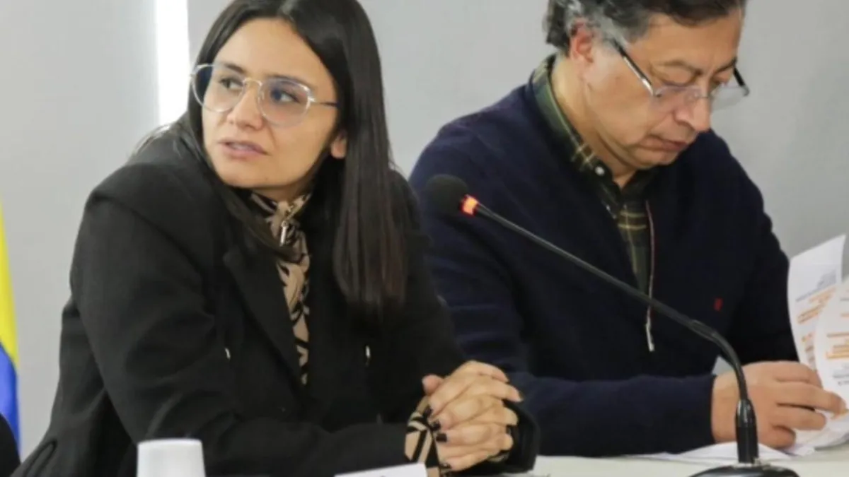 Petro mueve piezas en el Fondo de Adaptación y crecen las tensiones internas en su gobierno