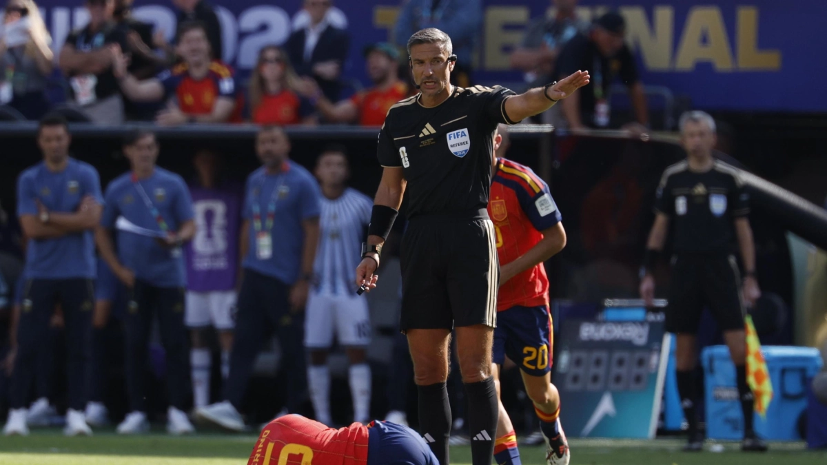 Slavko Vincic, el árbitro de la final del Mundial entre España y Argentina, rompe el silencio: habló de Lionel Messi y de la presión del partido