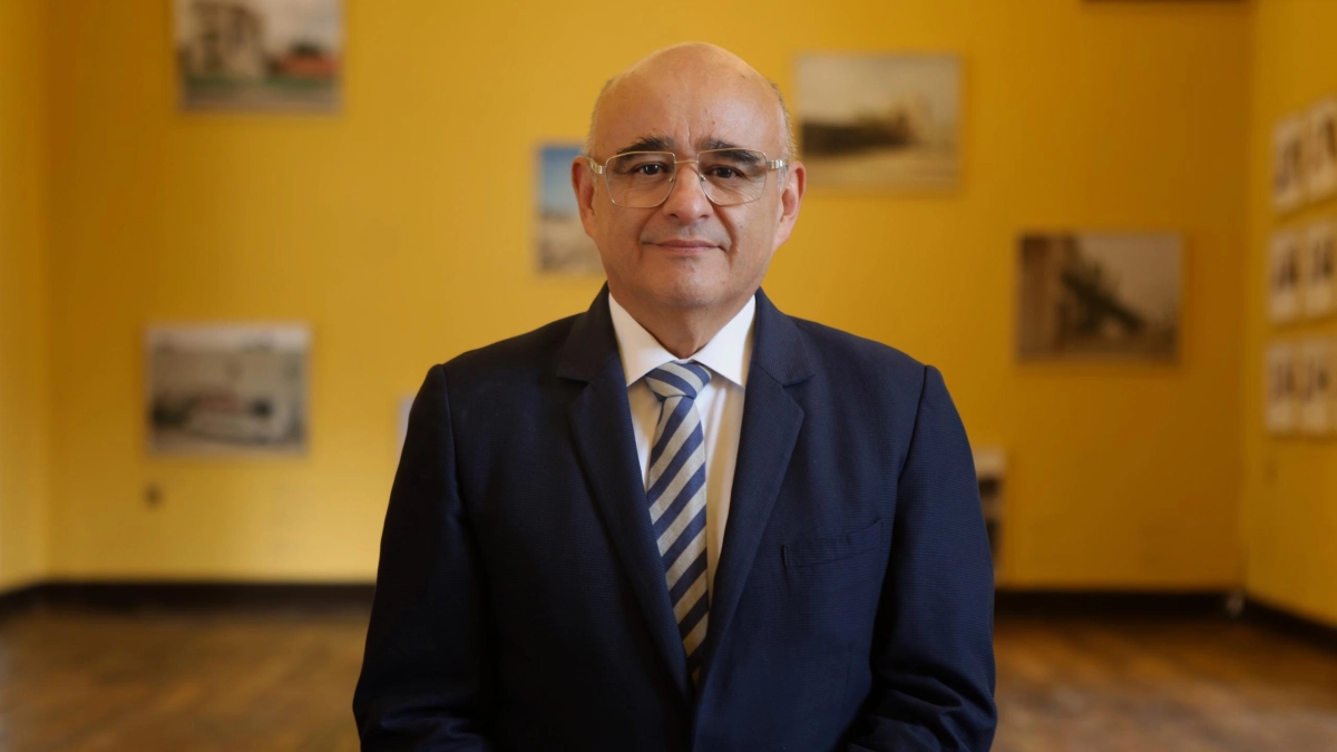 Rector de la Universidad Nacional denuncia ‘una operación planificada de amedrentamiento’ en la institución tras ataque a estudiante