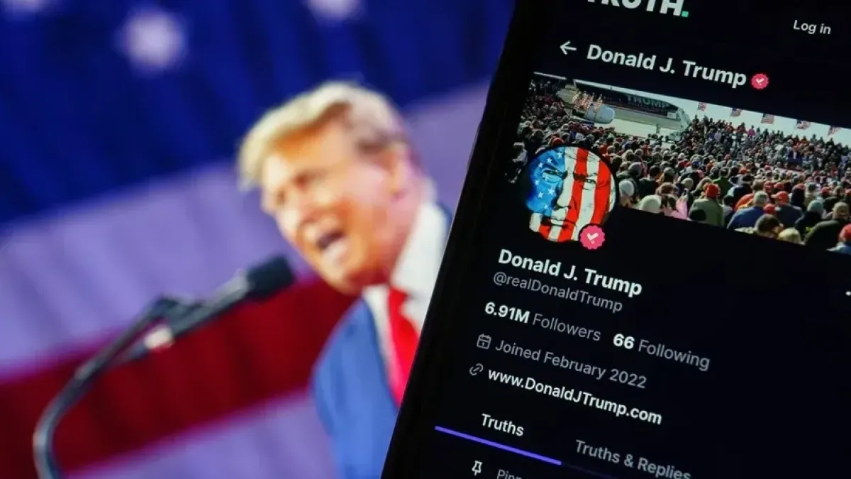 Trump comienza a cobrar por el acceso rápido a sus mensajes y revive dudas sobre el uso de la Presidencia para enriquecerse