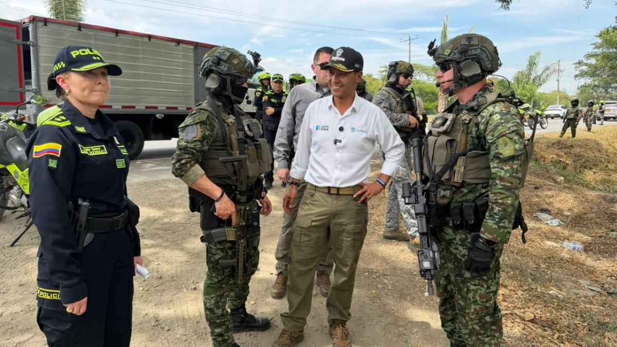 Mindefensa Pedro Sánchez revela que los aviones Gripen ya se están fabricando: ¿cuándo llegarán a Colombia?