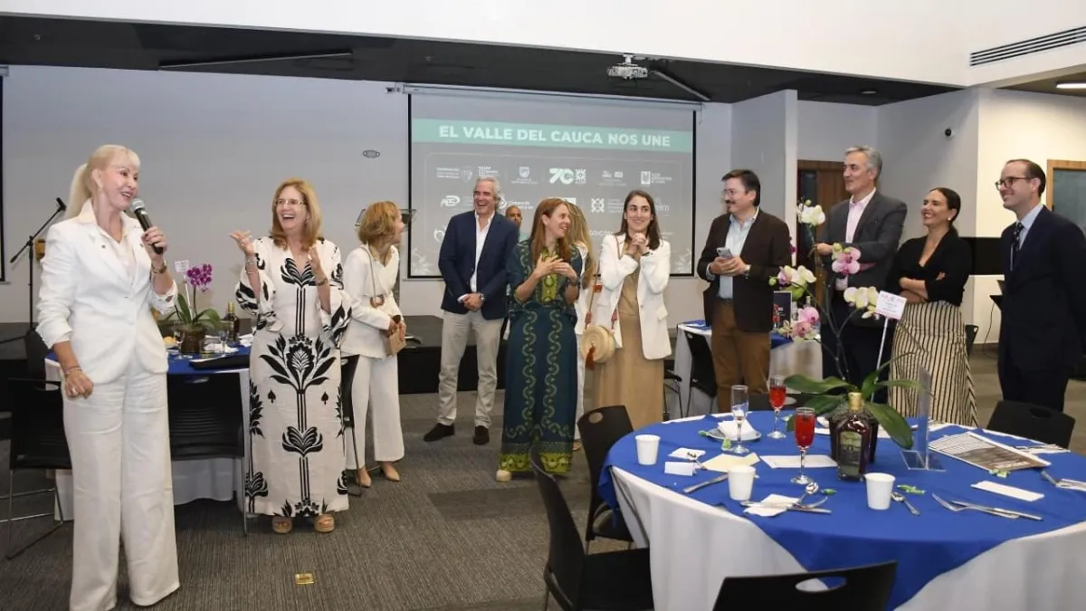 Cena con sabor a descentralización: Congreso, gremios y región alinean su agenda estratégica en Cali y Valle del Cauca