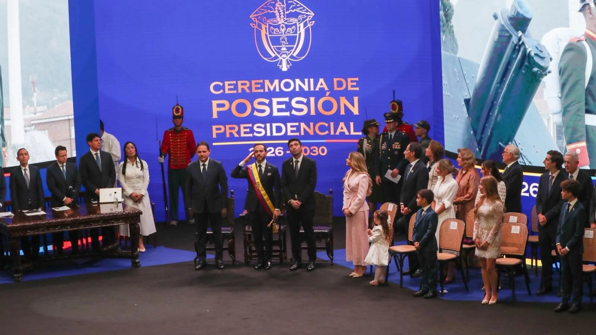 Los timonazos de De La Espriella en paz y seguridad