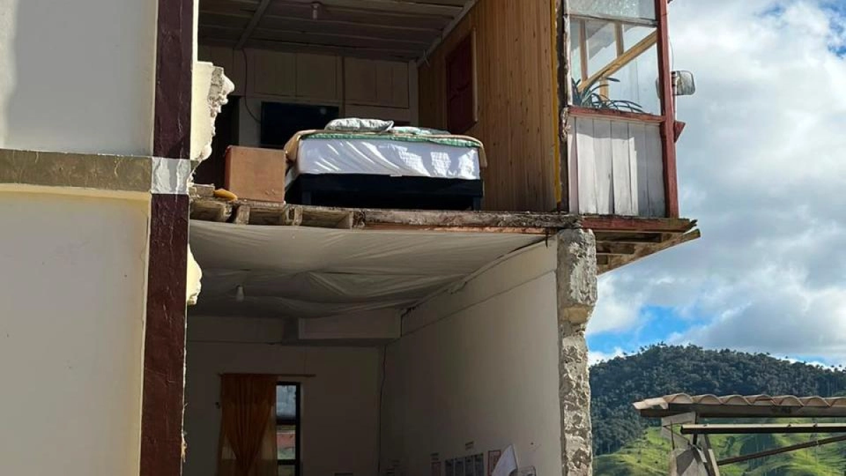 Tolima earthquake caused material damage to 224 homes and 16 hospitals; churches also affected