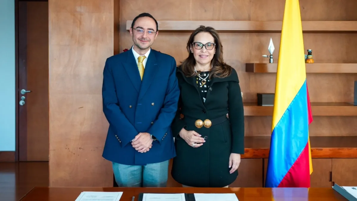 Camilo Noguera Pardo tomó posesión como viceministro de Educación Superior ante la Ministra de Educación
