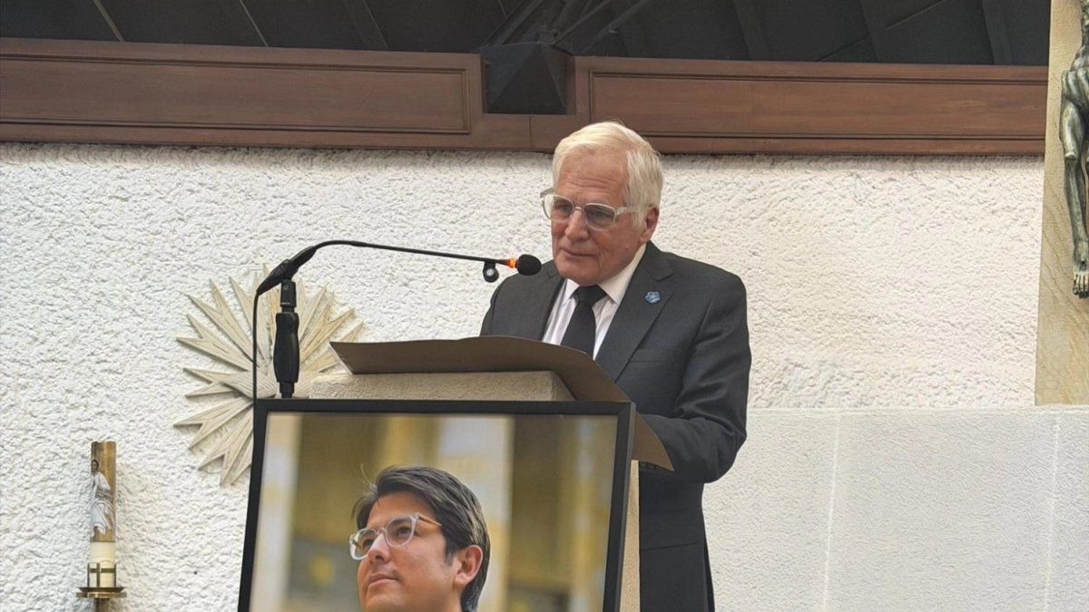 Miguel Uribe Londoño, padre de Miguel Uribe Turbay, será el embajador de Colombia ante el Reino Unido en el gobierno de Abelardo De La Espriella