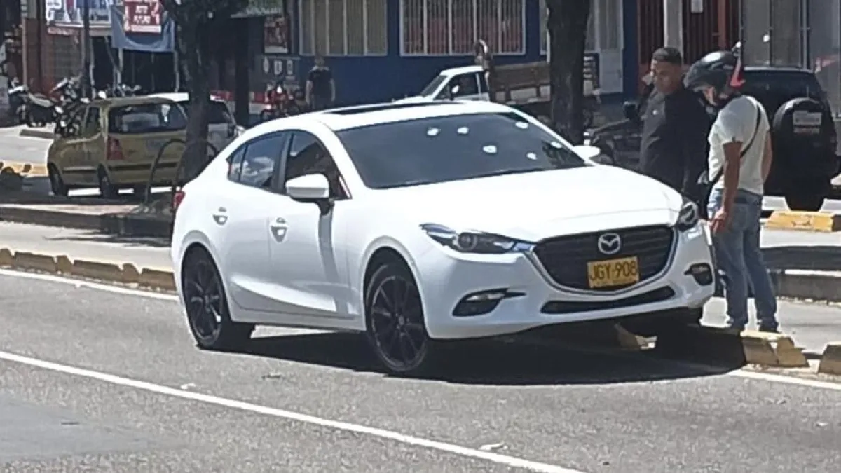 Balacera en plena carrera 15 de Bucaramanga sembró pánico y caos vehicular