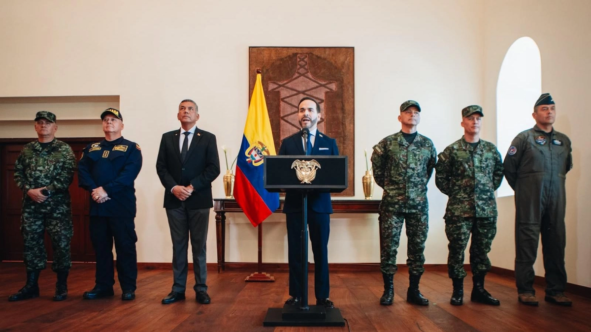 Salen 25 almirantes y generales de la era Petro: Abelardo De La Espriella anunció la nueva cúpula militar