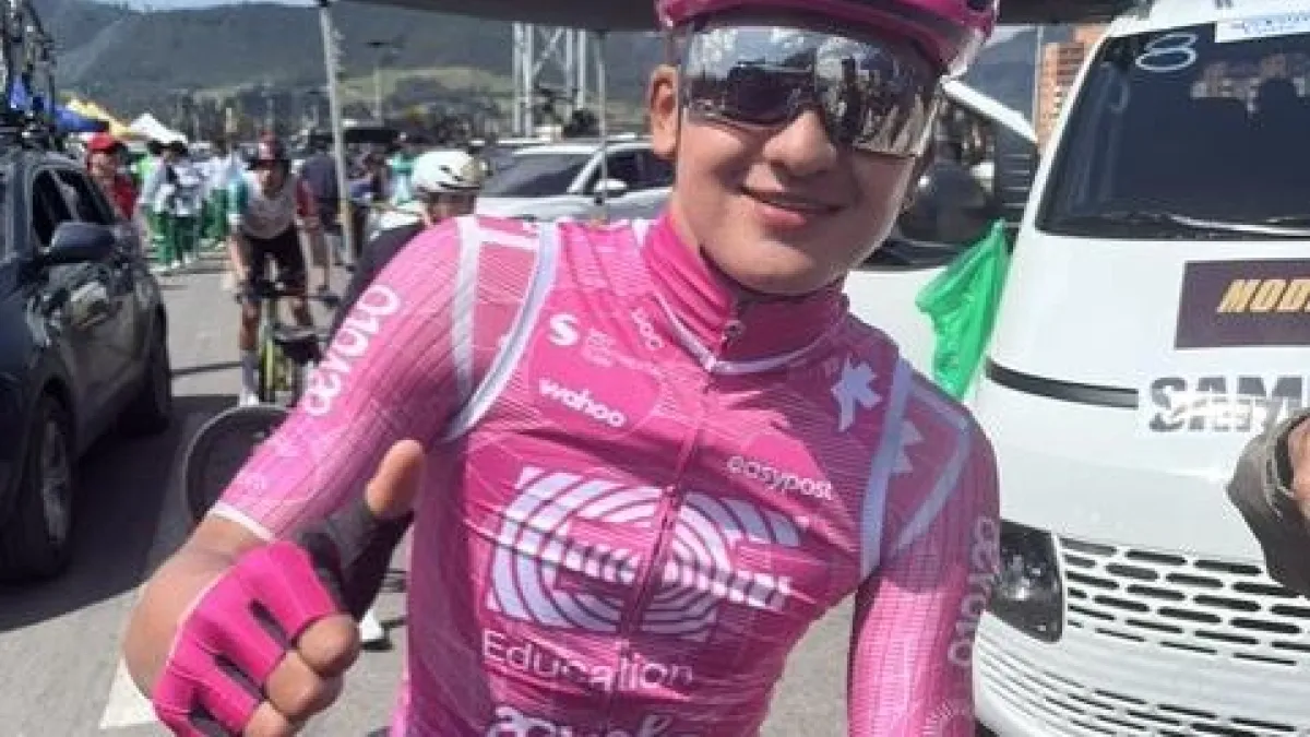 Miguel Marín y Juan Diego Quintero siguen en la pelea en el Tour de l'Avenir tras la segunda etapa