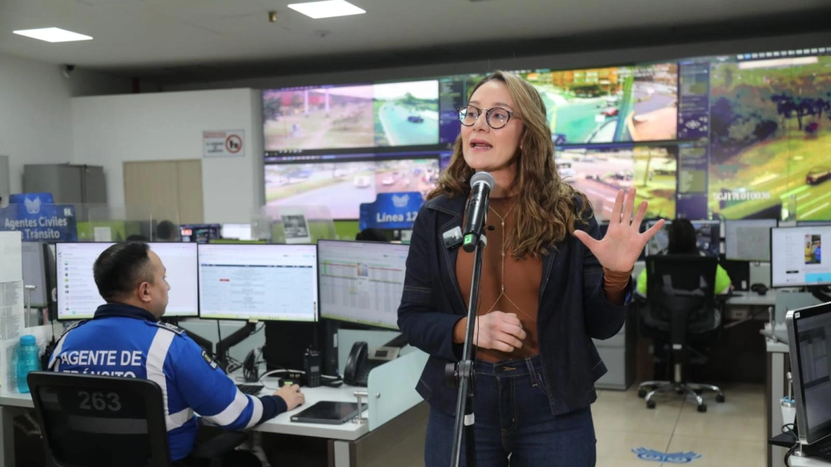‘El recaudo nunca debe ser el propósito’: secretaria de Movilidad de Bogotá defiende la instalación de cámaras de fotodetección para bajar muertes