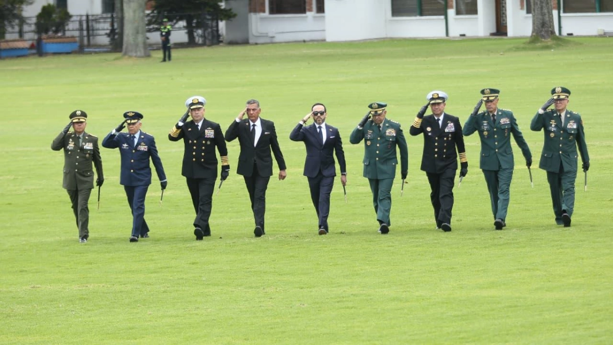 Mando militar marca giro del gobierno hacia una política de seguridad más dura