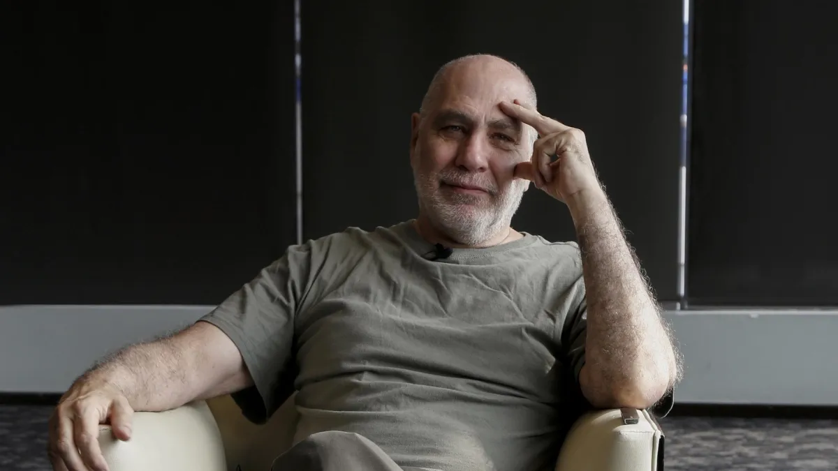 Guillermo Arriaga: 'Me sacaron de la escuela porque reprobé once de doce materias, entre ellas Conducta. Cosa de mi déficit de atención'