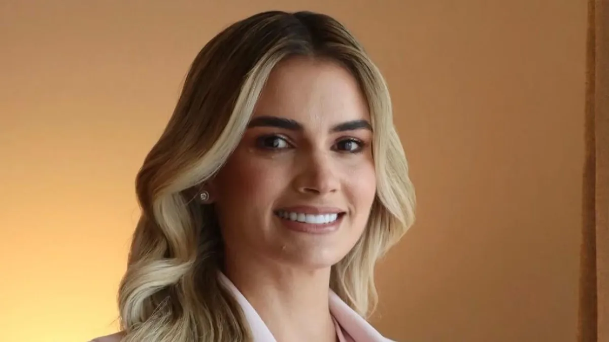Primera Dama, Ana Lucía Pineda, abandera la moda y la artesanía colombiana en la Semana de la Moda de París con el proyecto ‘Territorios Vivos’