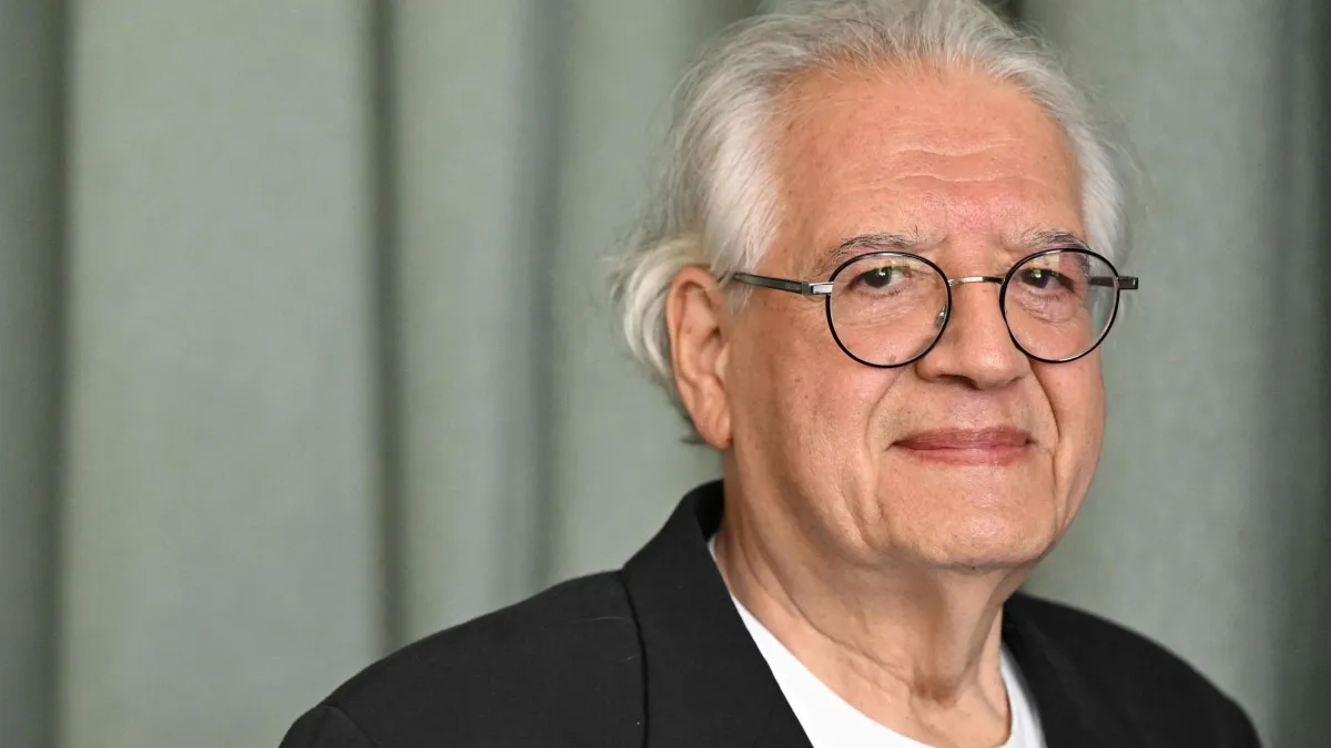 Murió, a los 85 años, el documentalista chileno Patricio Guzmán, uno de los guardianes de la memoria de su país