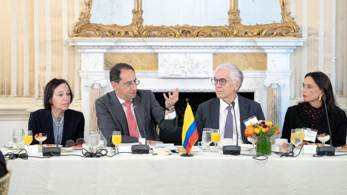 Vicepresidente José Manuel Restrepo se reúne con 40 empresarios en el marco de su visita a Nueva York por la Asamblea General de la ONU