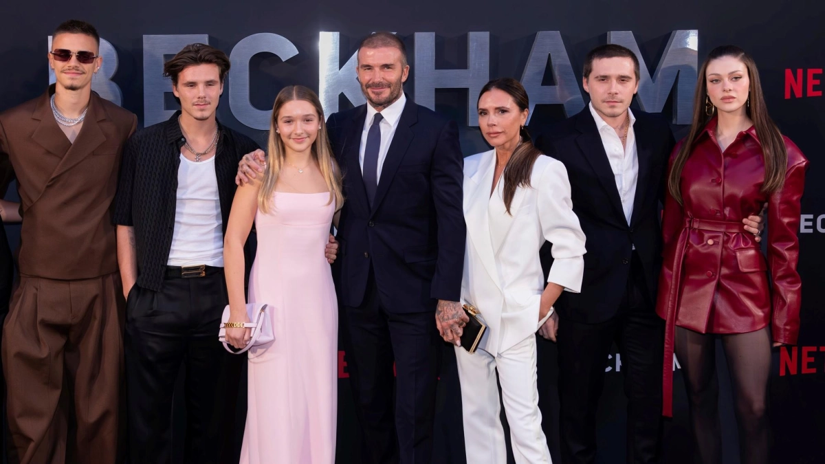 David Beckham sobre los códigos de cortesía: “Nunca verás a mis hijos entrar en una habitación y no dejar que una mujer pase primero”