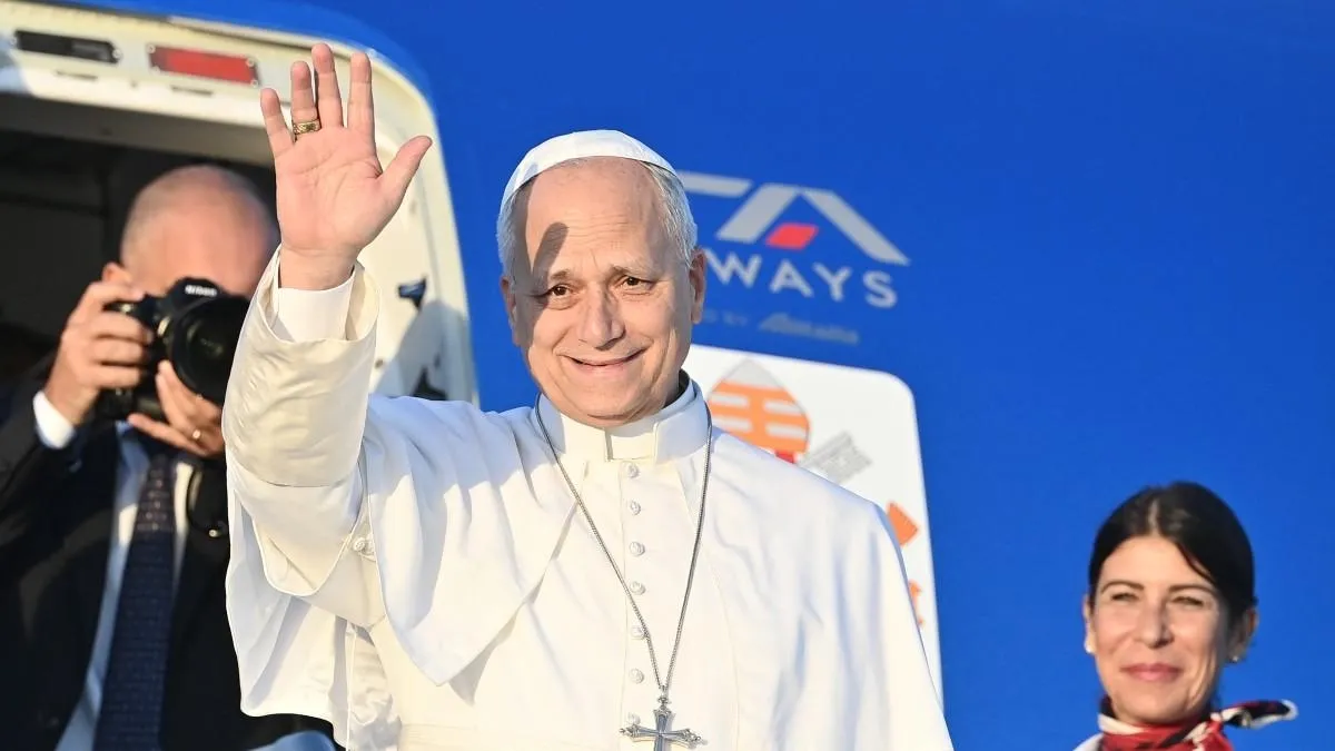 Papa León XIV viaja a Francia para una visita de cuatro días en la que abordará la IA, acogida de migrantes y las agresiones sexuales en la Iglesia